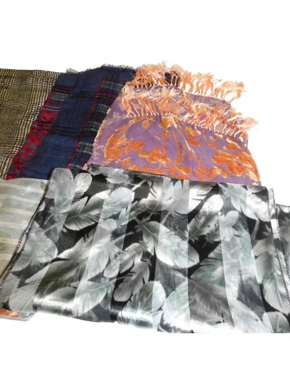 Assorted Womens Scarves Lot Of 5 Floral Plaid Designs Fringe Burnout 52